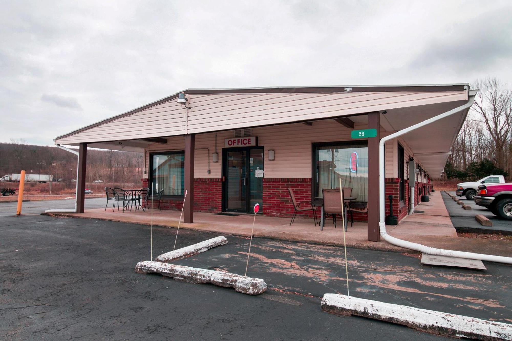 Oyo Hotel Dalton Pa I-81 Craig Exteriör bild
